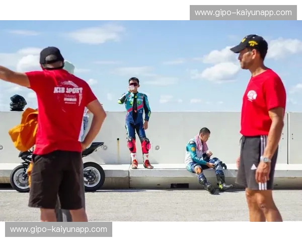 MotoGP训练营：让速度成为语言